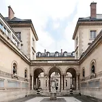 Paris Place Du Pantheon