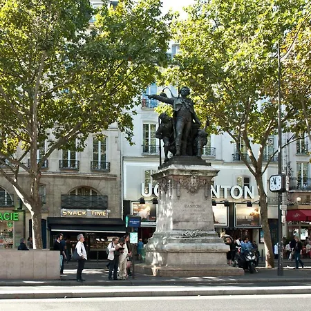Place Du Pantheon Appartamento Parigi