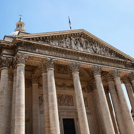 Place Du Pantheon Parigi
